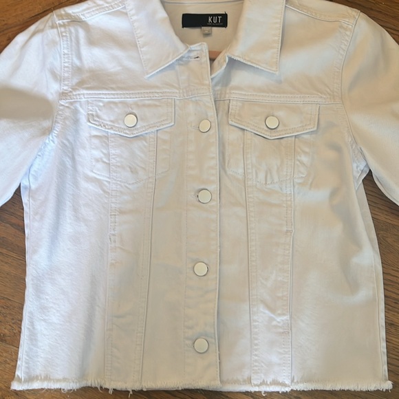 Hardly Worn White Jean Jacket - Picture 3 of 5
